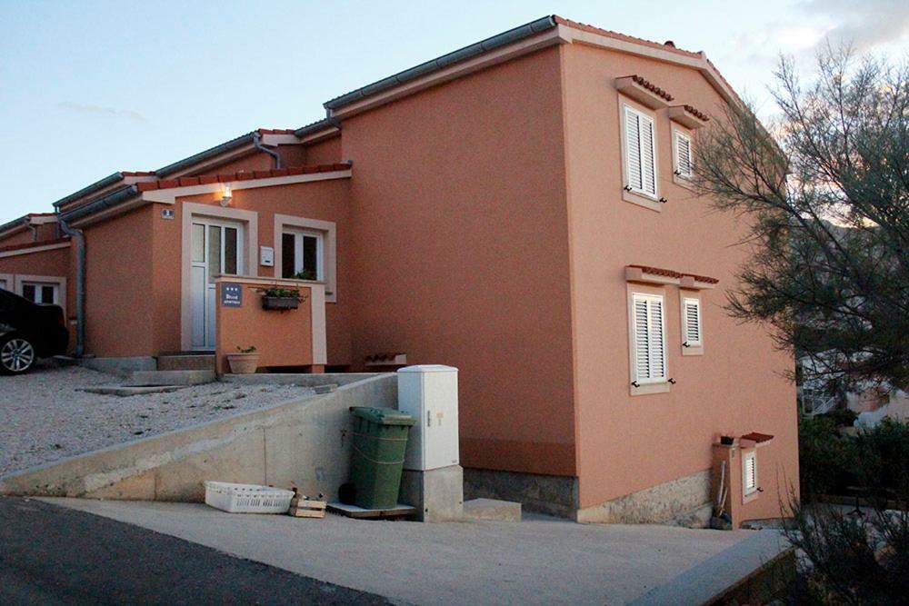 Apartmani Zeljko 메타이나 외부 사진
