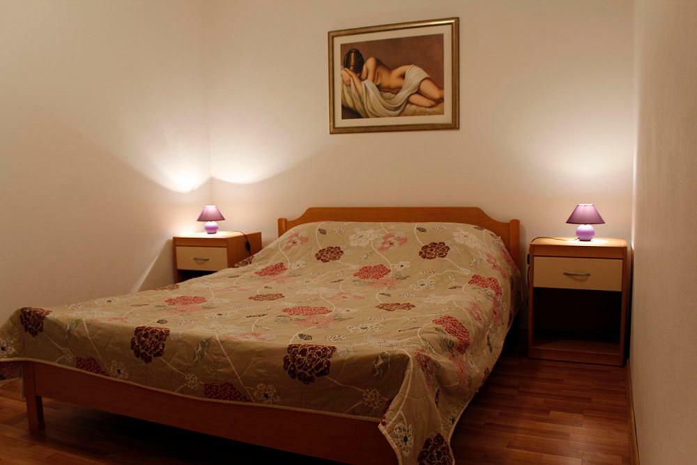 Apartmani Zeljko 메타이나 외부 사진