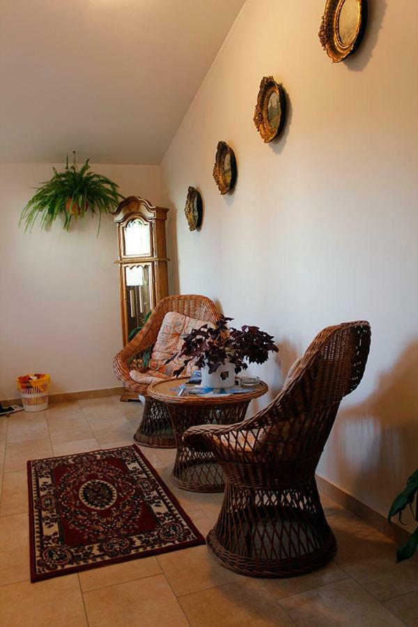 Apartmani Zeljko 메타이나 외부 사진